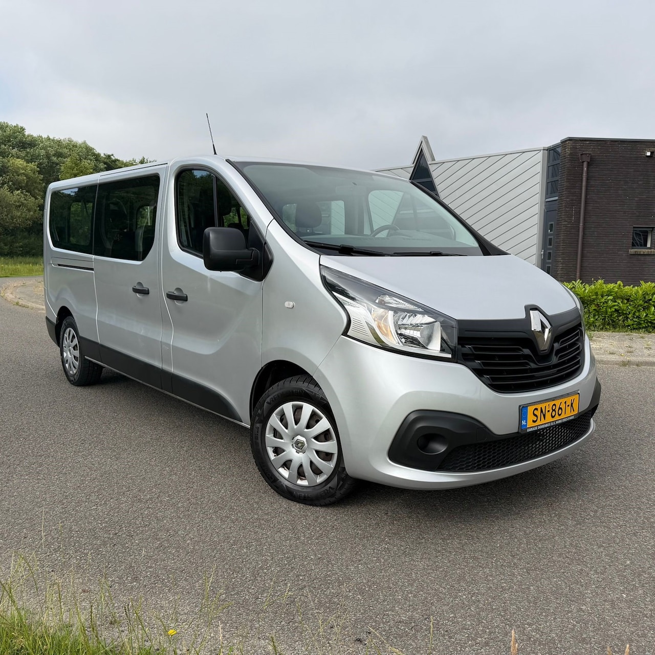 Renault Trafic Passenger - 1.6 dCi Grand Authentique Energy 1.6 dCi Grand Authentique Energy - AutoWereld.nl