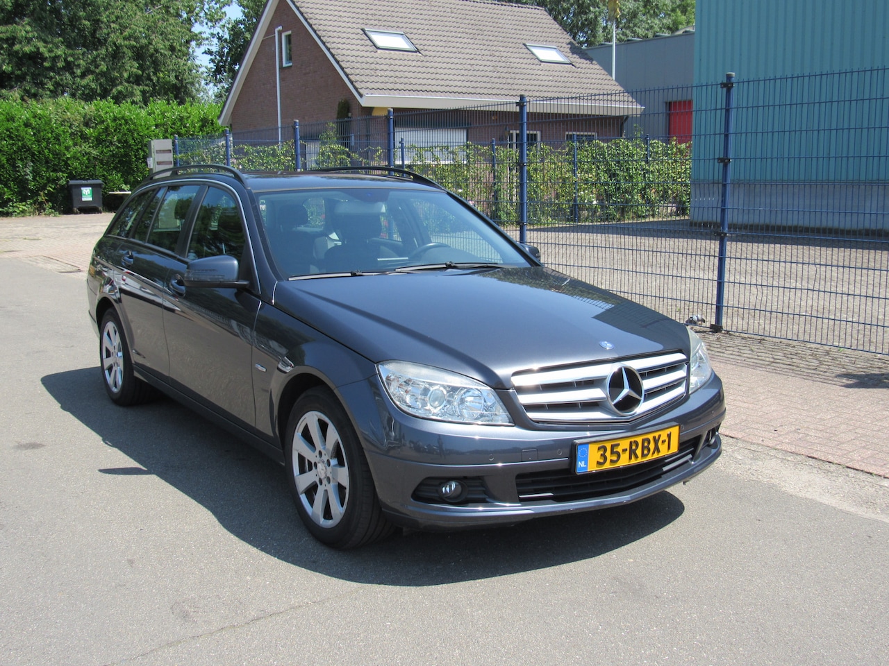 Mercedes-Benz C-klasse Estate - 180 CGI BlueEFFICIENCY Business Edition 180 CGI BlueEFFICIENCY Business Edition - AutoWereld.nl