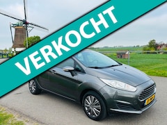Ford Fiesta - 1.0 Style|Nieuwe Distr. riem|Multi media|Airco