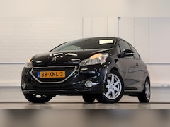 Peugeot 208 - 1.4 VTi Envy Navigatie Clima Garantie Bluetooth Cruise Control