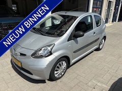 Toyota Aygo - 1.0-12V NW APK 06-2027