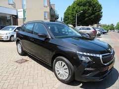 Skoda Kamiq - 1.0 TSI ESSENSE 05/24 26dKM PARKEER SENSOREN, NL AUTO