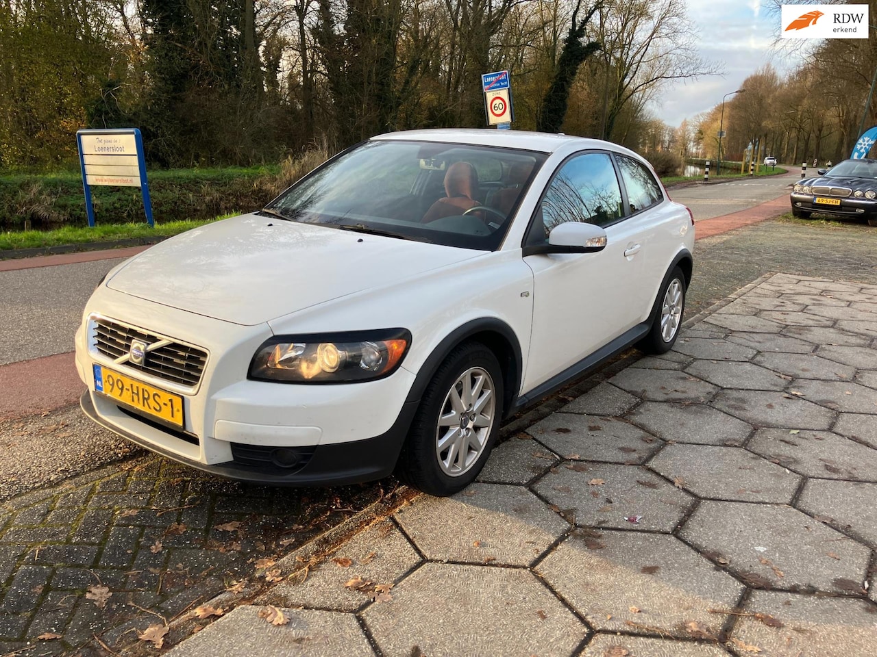 Volvo C30 - 1.6D DRIVe Sport 1.6D DRIVe Sport + NIEUWE APK!! - AutoWereld.nl