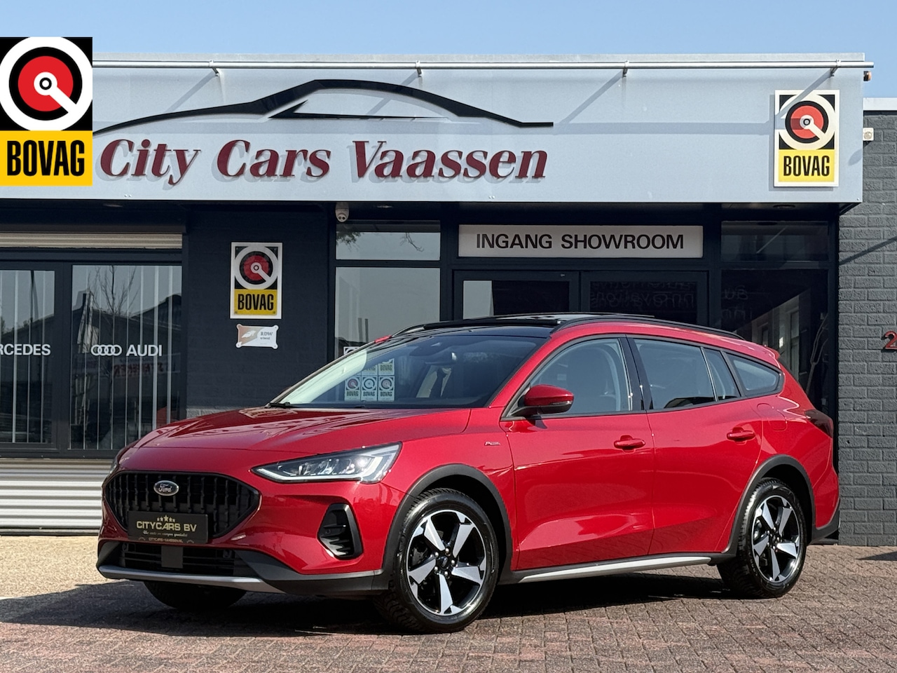 Ford Focus Wagon - 1.0 EcoBoost mild Hybrid Active Style automaat nieuwstaat slechts 14 dkm !!! panoramadak a - AutoWereld.nl