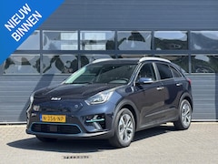 Kia e-Niro - DYNAMICPLUSLINE 64 kWh (100% SOH) I TREKHAAK I SCHUIF/KANTELDAK I ADAPTIVE CRUISE CONTROL