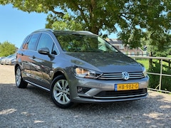 Volkswagen Golf Sportsvan - 1.2 TSI Highline | Camera + Cruise + Navi Nu € 5.975,