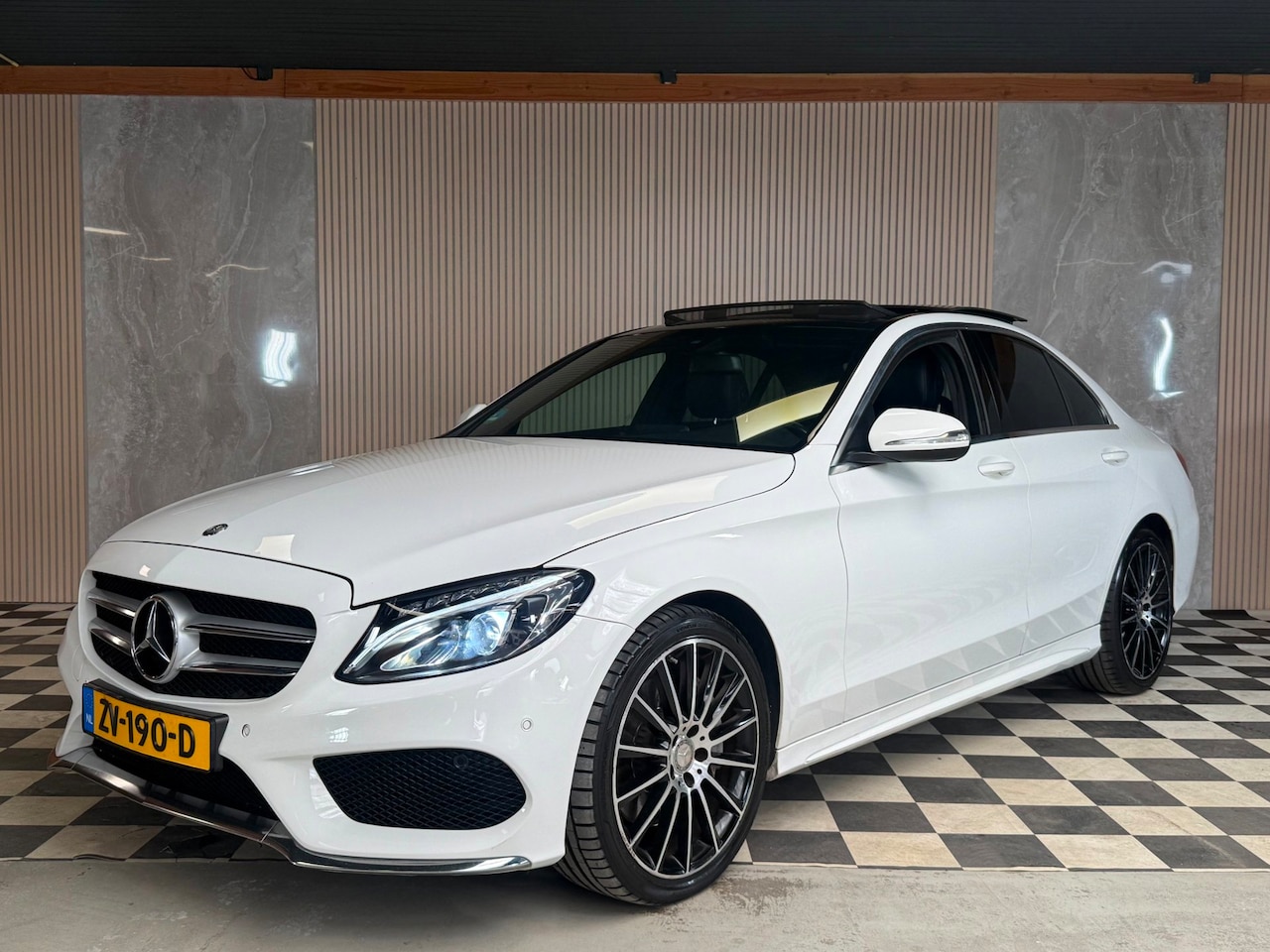 Mercedes-Benz C-klasse - 300 Prestige 4MATIC Pano/Memory/Camera - AutoWereld.nl