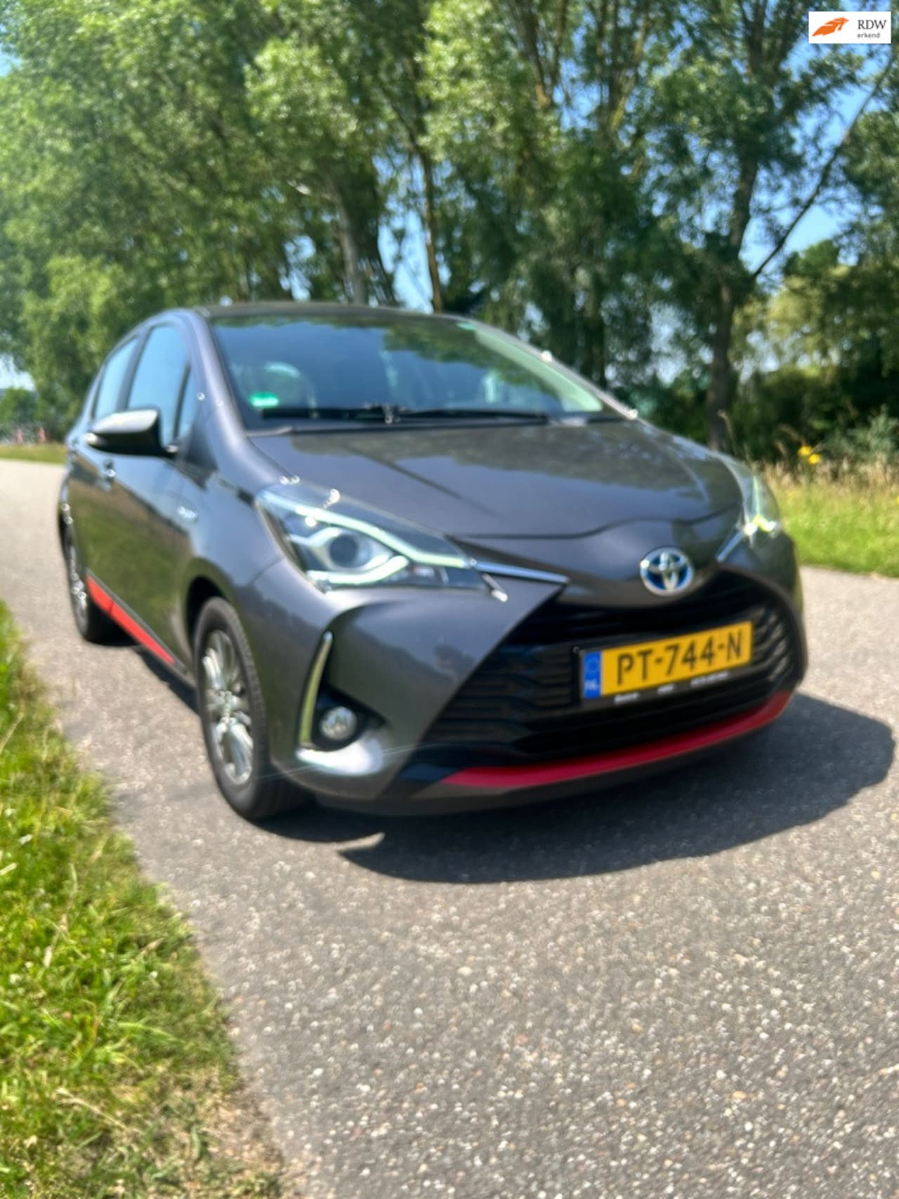 Toyota Yaris - 1.5 Hybrid Design 1.5 Hybrid Design - AutoWereld.nl