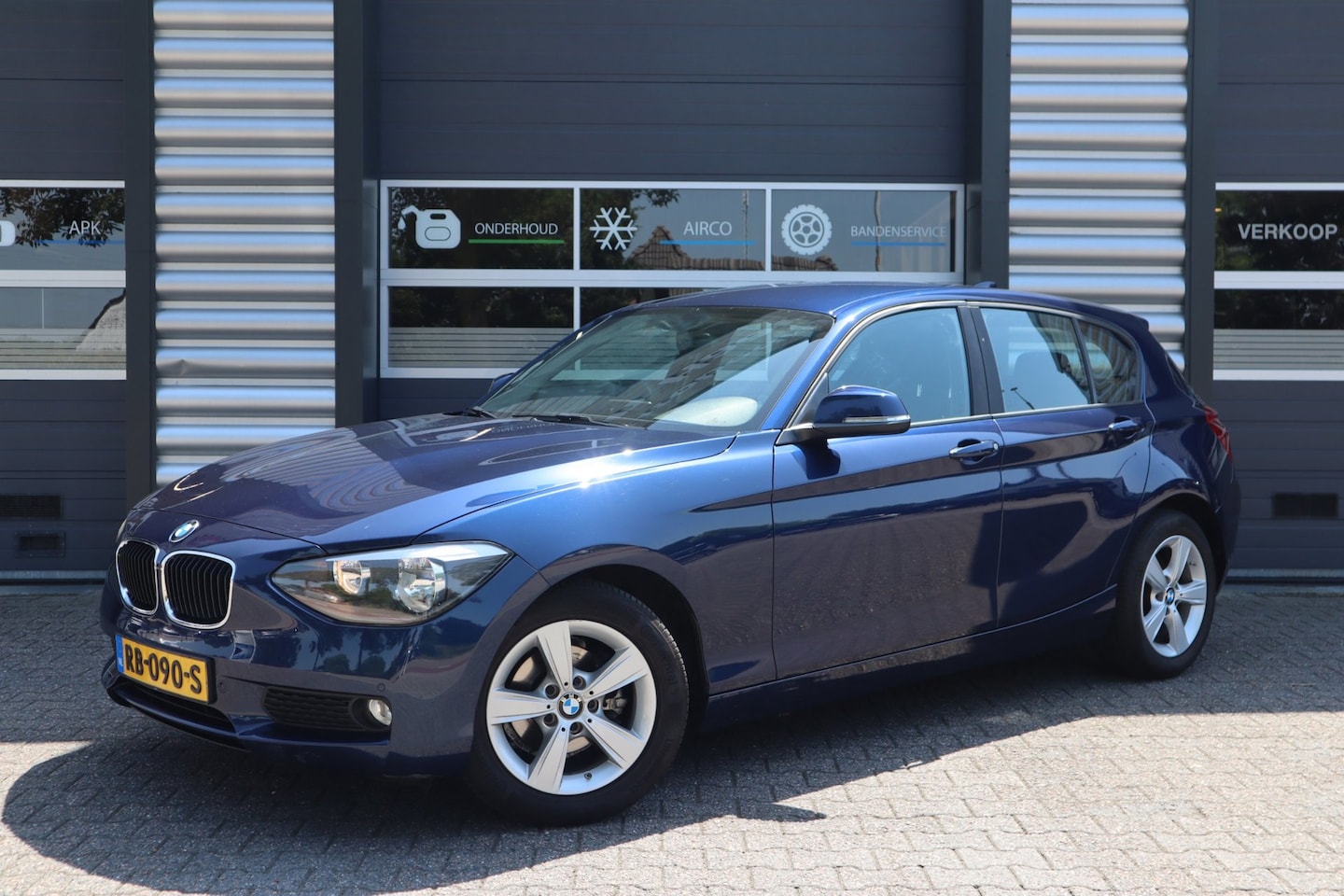 BMW 1-serie - 116i High Executive 116i High Executive - AutoWereld.nl