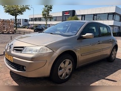Renault Mégane - 1.6-16V Business Line AIRCO APK Gek. 05-2027