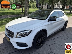 Mercedes-Benz GLA-Klasse - 180 AMG Night Upgrade I Navi I pan dak I clima I camera I elektr achterklep I trekhaak I r