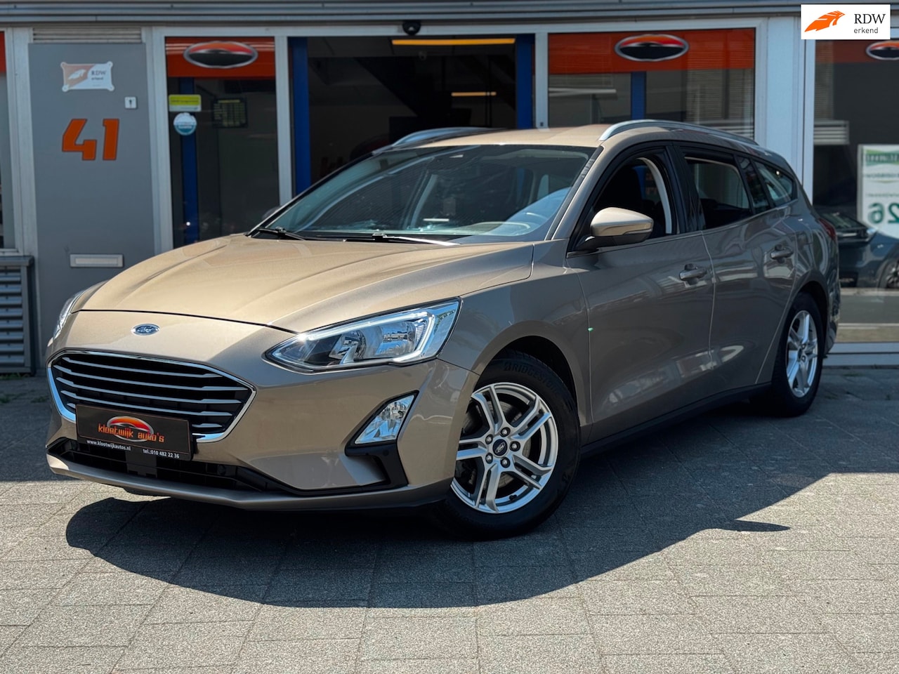 Ford Focus Wagon - 1.0 EcoBoost Active Business Navigatie Led Cruise LM Dealer Historie - AutoWereld.nl