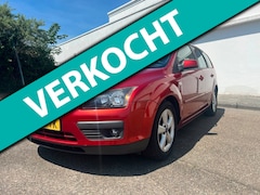 Ford Focus Wagon - 1.6-16V Futura
