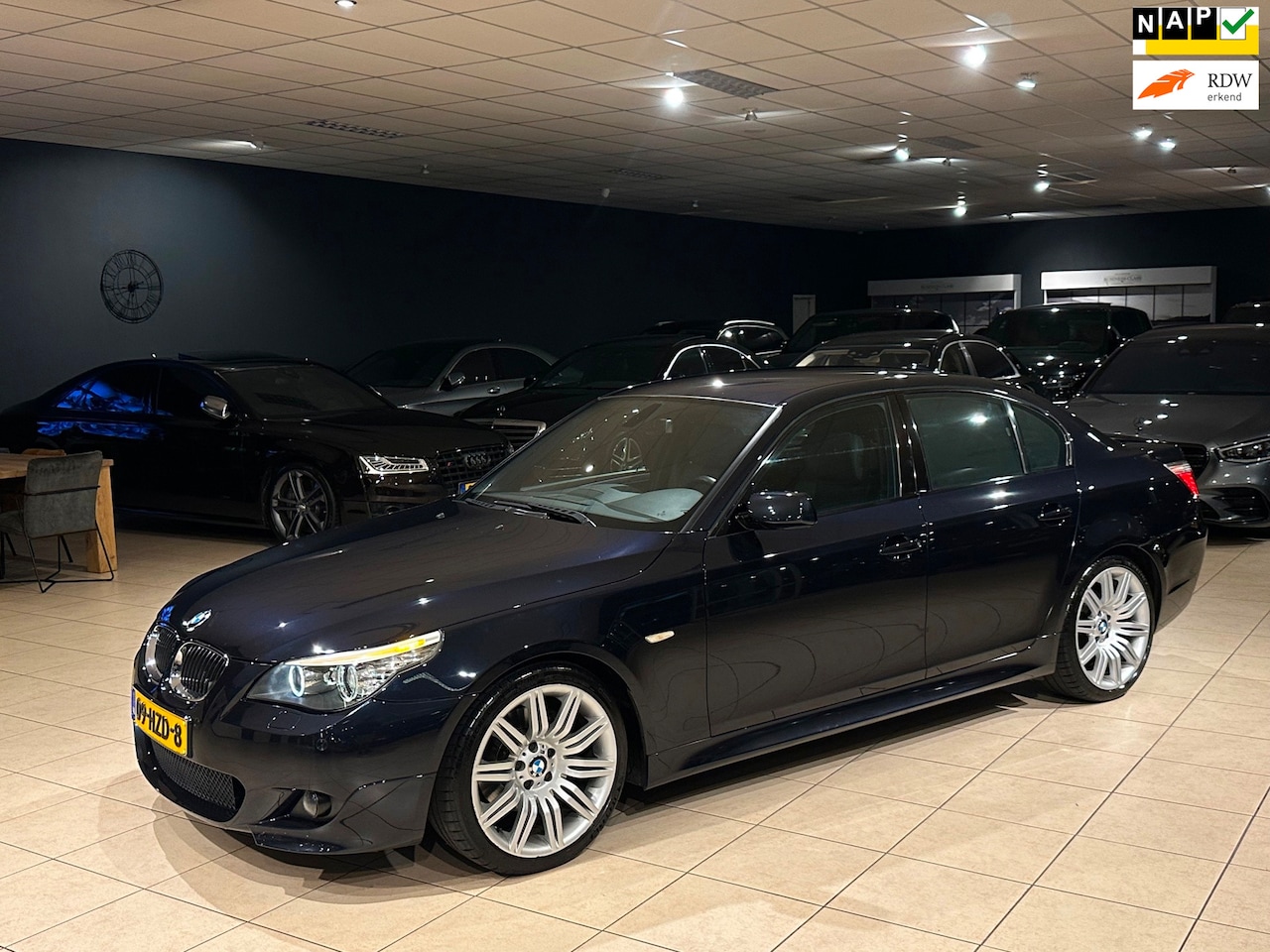 BMW 5-serie - 523i M-PAKEKT/ORIG-NL/1EIG./DEALER/TOPSTAAT - AutoWereld.nl