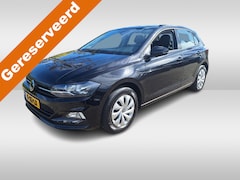 Volkswagen Polo - 1.0 TSI Comfortline Executive Navigatie / Parkeersensoren / Cruise control / Metallic lak