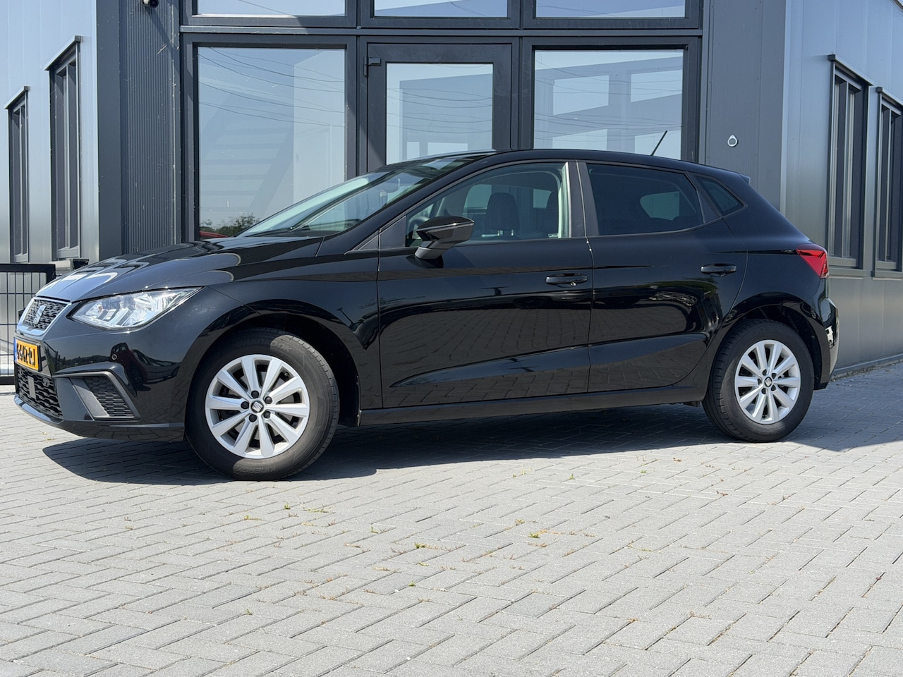 SEAT Ibiza - 1.0 TSI Style Bns Intense Adaptief cruise | Parkeercamera | Nwe APK - AutoWereld.nl