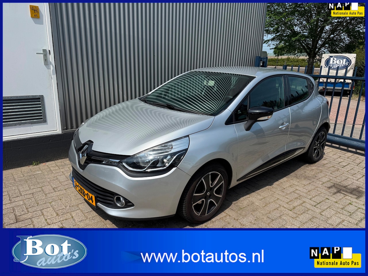 Renault Clio - 0.9 TCe Expression 0.9 TCe Expression - AutoWereld.nl