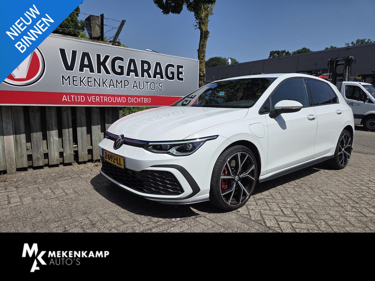 Volkswagen Golf - 1.4 eHybrid GTE 18"/Adaptieve cruise/Lane + Travel assist/Front assist/Virtual Cockpit/App - AutoWereld.nl