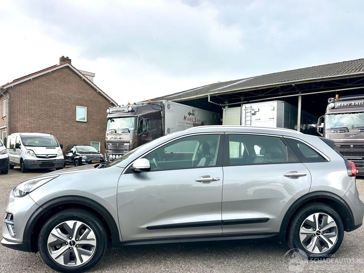 Kia e-Niro - 64kWh 204pk aut + f1 DynamicLine - AutoWereld.nl