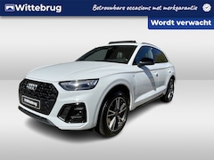 Audi Q5 - 50 TFSI e S edition / Panorama dak / Matrix Led / 19 Inch / Achteruitrijcamera / Elect. ac