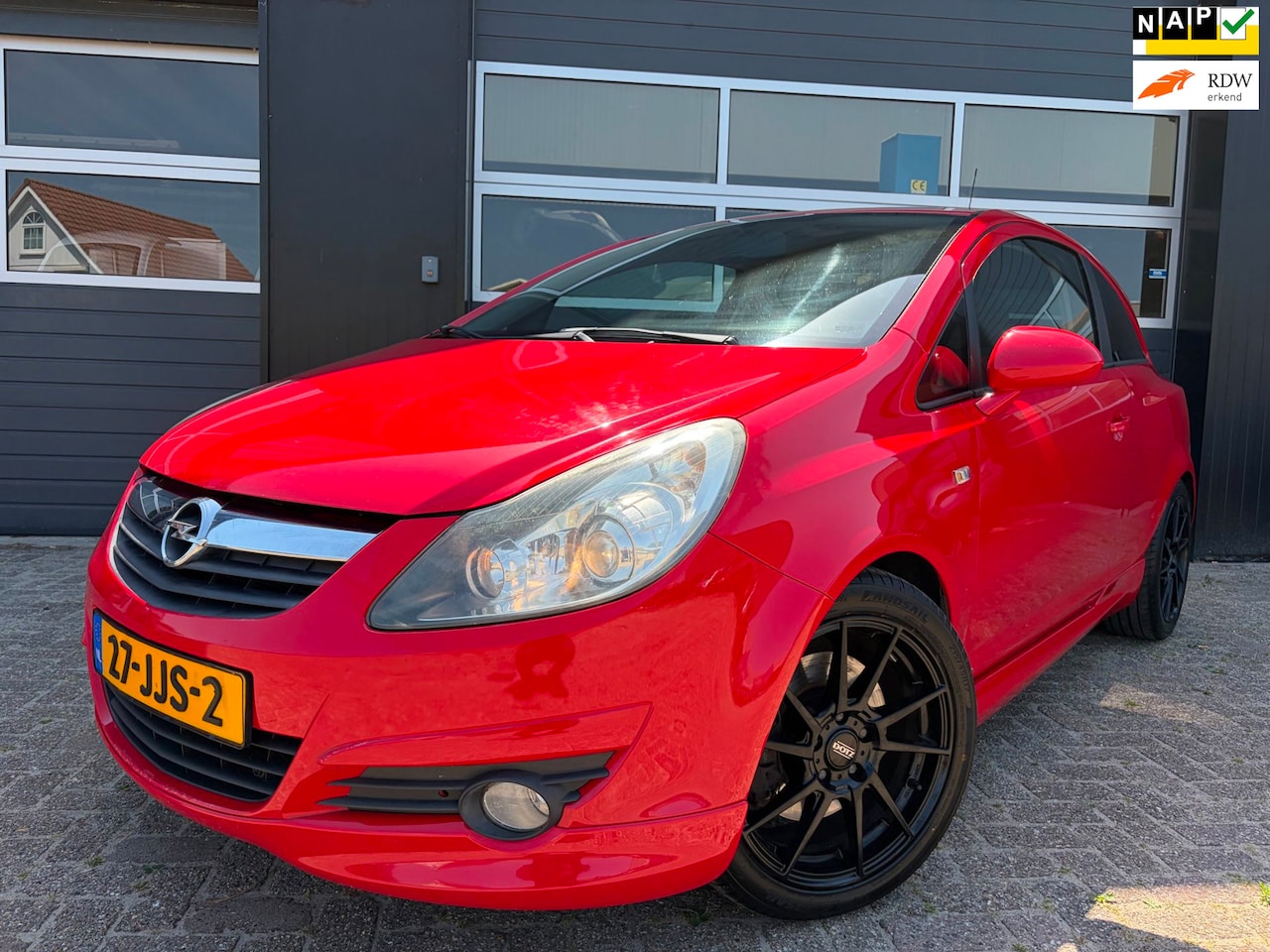 Opel Corsa - 1.6 GSI|Airco|D-Riem vervangen|Nette auto! - AutoWereld.nl