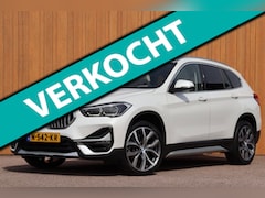 BMW X1 - SDrive20i High Executive org.NL leer+verw Schuifdak HUD A.camera Carplay