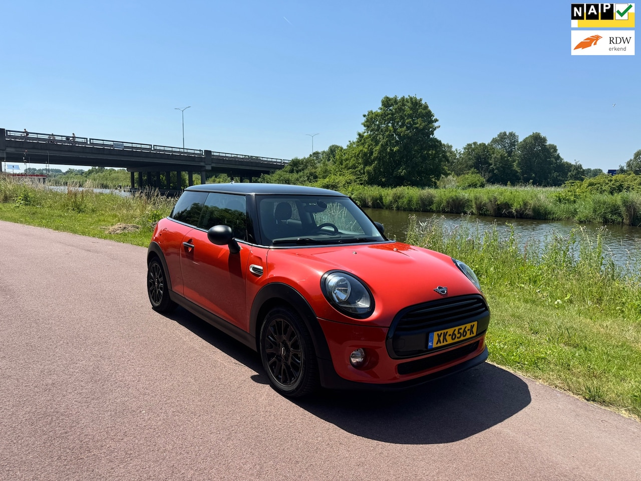 MINI One - 1.5 First Salt |Dealer Onderh.|Navi|Luxe| - AutoWereld.nl