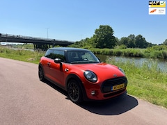 MINI One - 1.5 First Salt |Dealer Onderh.|Navi|Luxe|