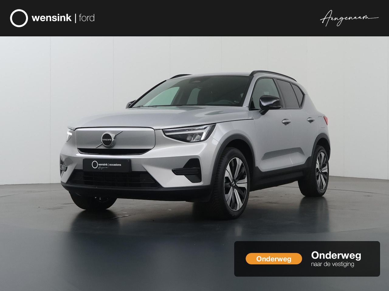 Volvo XC40 - Recharge Core 70 kWh | Achteruitrijcamera | DAB | Apple Carplay/Android Auto | Navigatie | - AutoWereld.nl