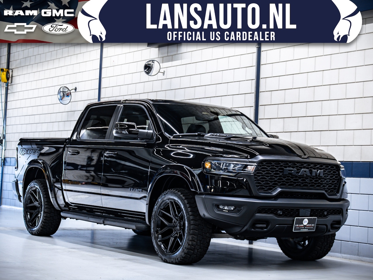 Dodge Ram 1500 - Rebel Night | 3.0L I6 | Twin Turbo | 420 PK - AutoWereld.nl