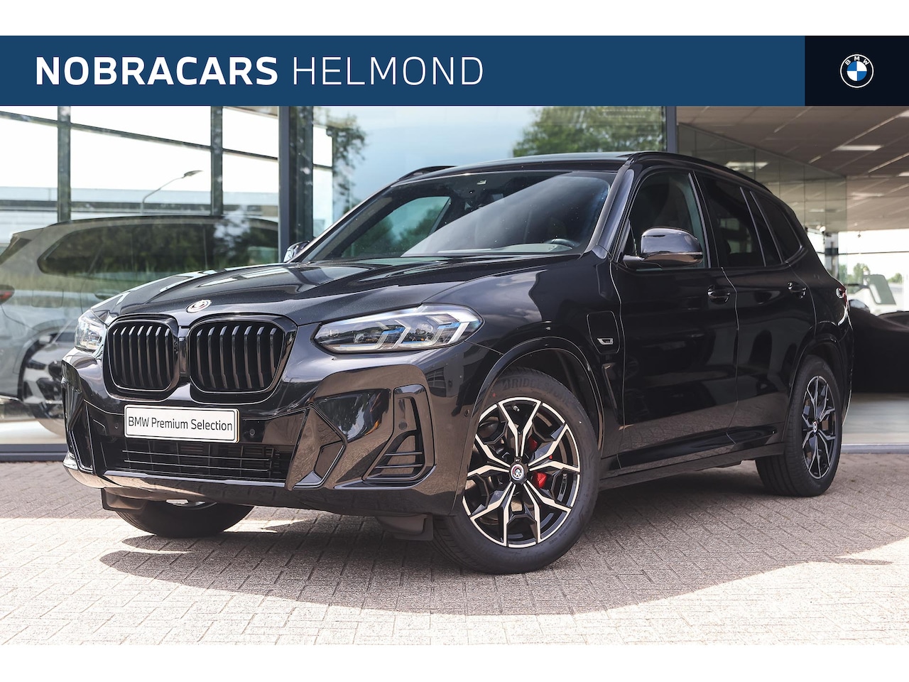 BMW X3 - xDrive30e High Executive M Sport Automaat / Trekhaak / Panoramadak / Sportstoelen / Laserl - AutoWereld.nl