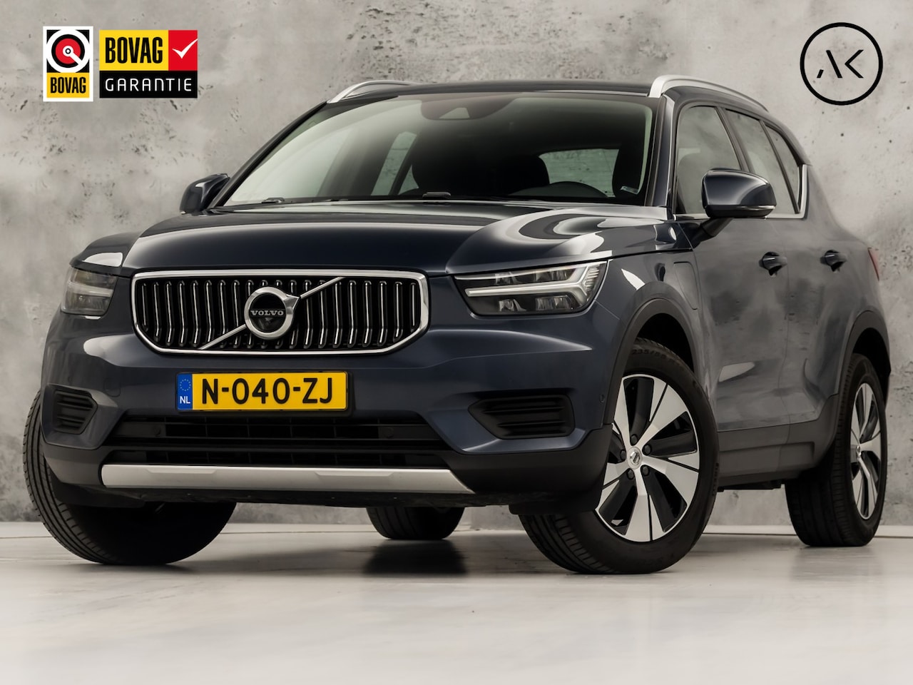 Volvo XC40 - 1.5 T4 Recharge Inscription 211Pk Automaat (APPLE CARPLAY, GROOT NAVI, 360 CAMERA, KEYLESS - AutoWereld.nl