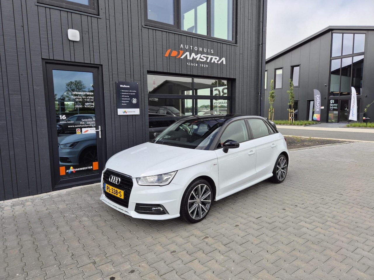 Audi A1 Sportback - 1.0 TFSI Adrenalin S-Line Automaat|Navi|Cruise|Airco| - AutoWereld.nl