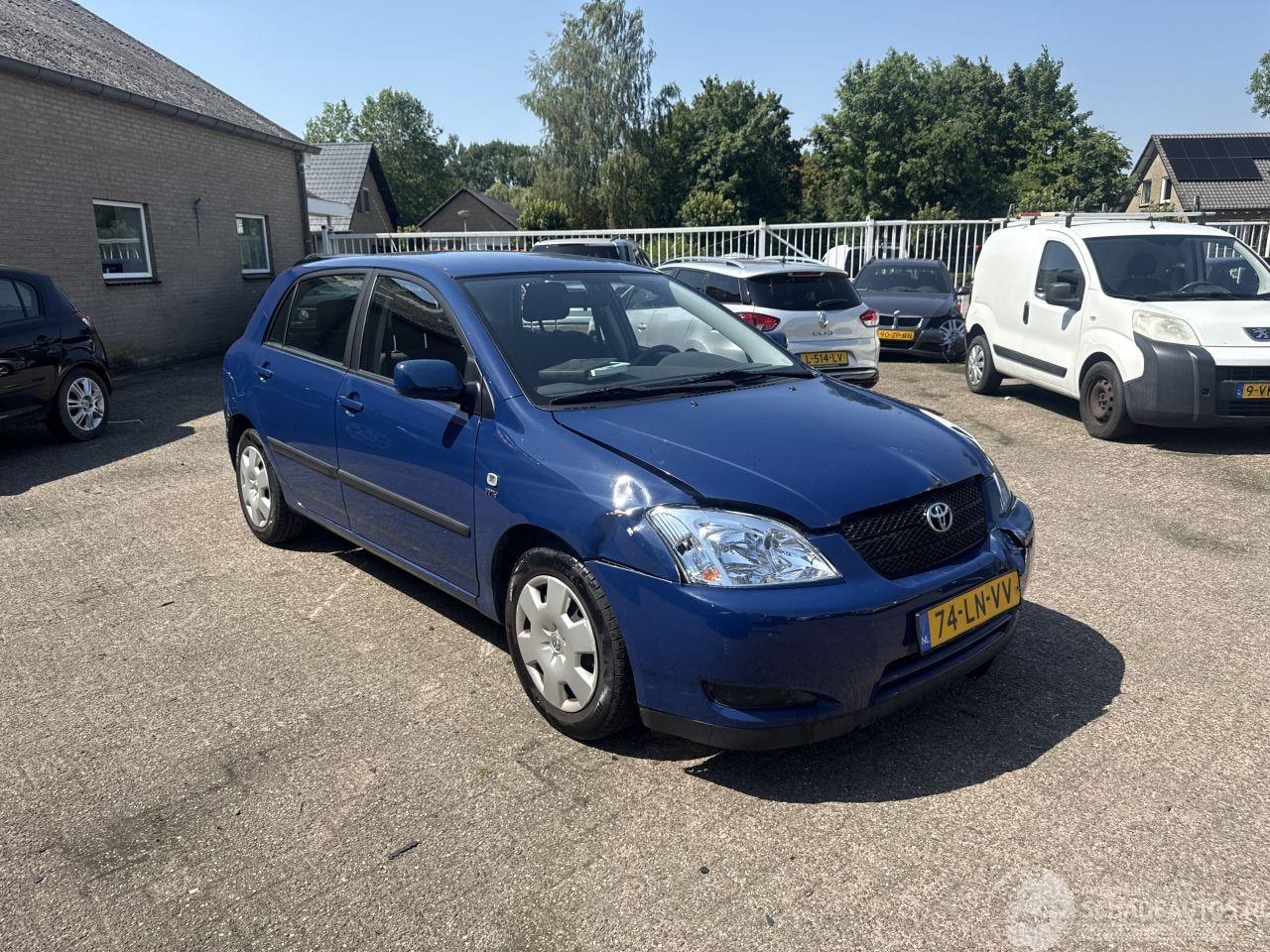 Toyota Corolla - 1.4 VVT-i L.Terra - AutoWereld.nl