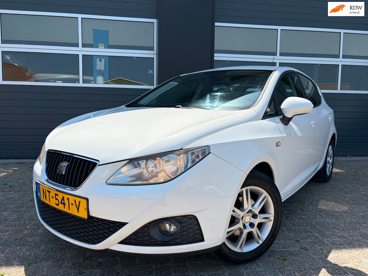 SEAT Ibiza - 1.4|Airco|Stoelen verwarmd|Cruise control! - AutoWereld.nl