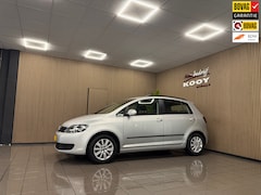 Volkswagen Golf Plus - 1.2 TSI Highline * Automaat / Trekhaak / Parkeersensoren / Navigatie