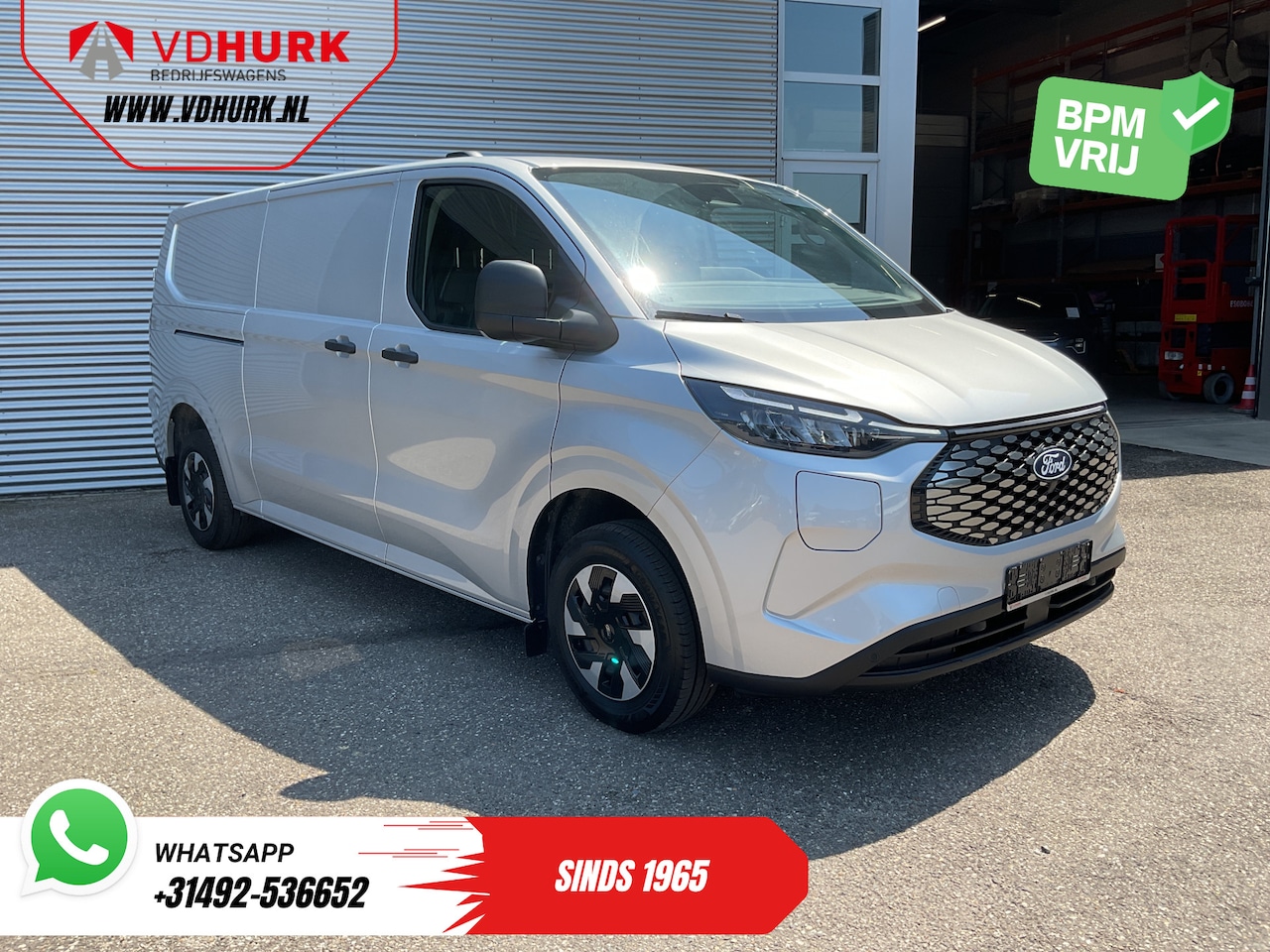 Ford Transit Custom - E-Transit L2 65 kWh 330 km WLTP Garantie t/m 05-'29/ LED/ Snellader/ Standkachel/ Stoelver - AutoWereld.nl