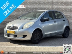 Toyota Yaris - 1.0 VVTi Idols | 5 Deurs