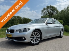 BMW 3-serie - 330e Centennial High Executive Automaat / 1e Eigenaar / Schuifdak / HUD / Sport-Leder / Ca