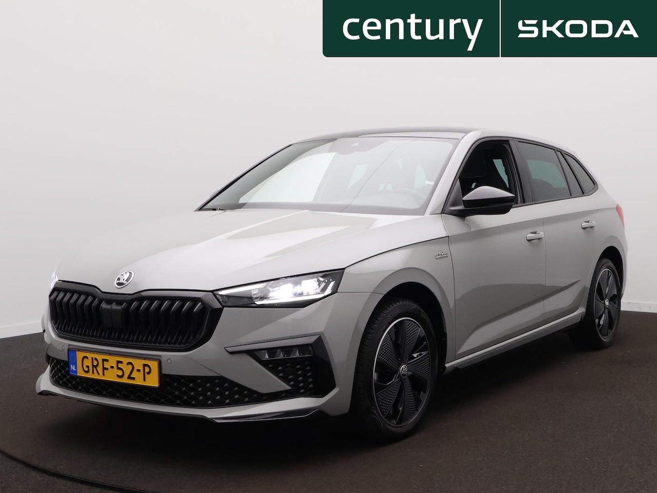 Skoda Scala - 1.0 TSI Monte Carlo DSG / Panodak / Elek. trekhaak / Camera - AutoWereld.nl