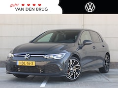 Volkswagen Golf - 1.4 eHybrid GTE 245pk DSG | Navigatie | Trekhaak | Camera | Winterpakket | LED Matrix | He