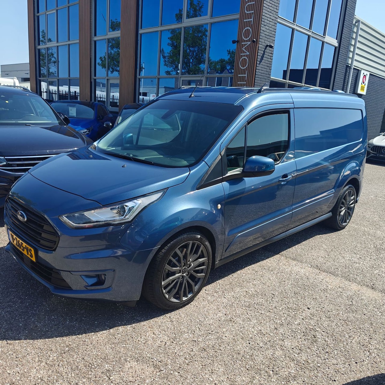 Ford Transit Connect - 1.5 EcoBlue L2 Trend - CAMERA - VELGEN - AUTOMAAT - AutoWereld.nl