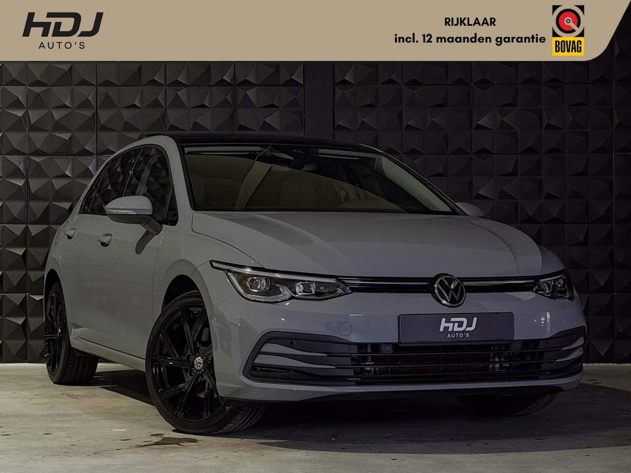 Volkswagen Golf - 1.4 eHybrid Style | Pano | 18"| Side | Ad. Cruise | Massage | Memo | Camera - AutoWereld.nl