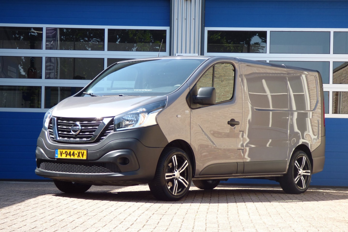 Nissan nv300 - 1.6 dCi 95 L1H1 Acenta 1.6 dCi 95 L1H1 Acenta (Renault Traffic / Opel Vivaro) - AutoWereld.nl