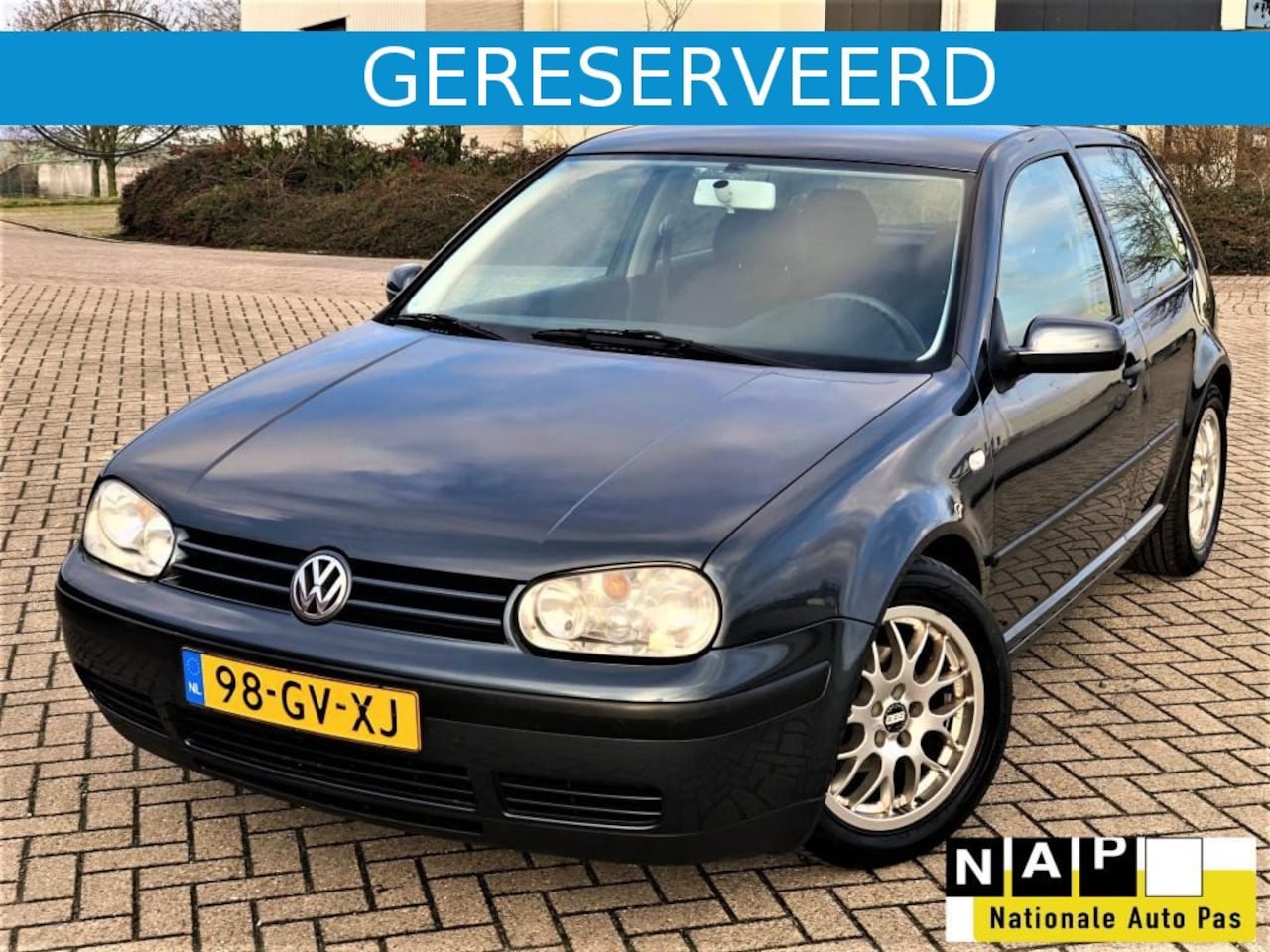 Volkswagen Golf - 1.6-16V 1.6 16V - AutoWereld.nl