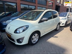 Renault Twingo - 1.5 dCi Night & Dayb Airco Panoramadak EXPORT