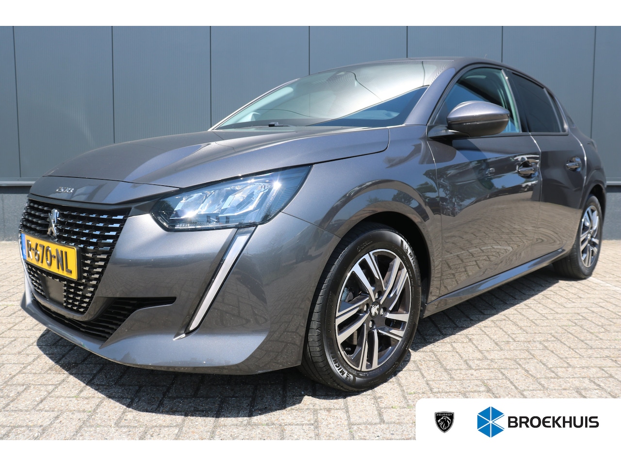 Peugeot 208 - PureTech Allure Pack Voorstoelen verwarmd | Navi | Cruise control adaptief | Apple Carplay - AutoWereld.nl