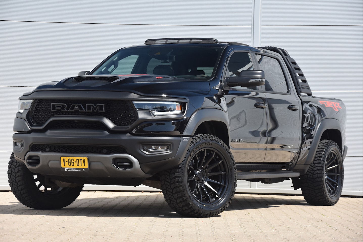 Dodge Ram 1500 - 6.2 V8 4x4 Crew Cab TRX | 22 inch | - AutoWereld.nl