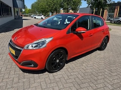 Peugeot 208 - 1.2 PureT. Blue Lion NAVI CRUISE PDC NAP