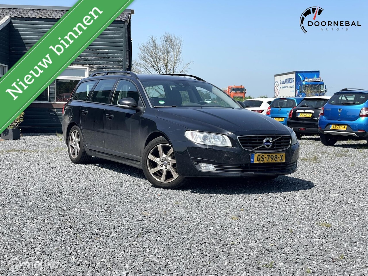 Volvo V70 - 2.0 D4 Summum / LEES TEKST / EXPORT & HANDEL - AutoWereld.nl